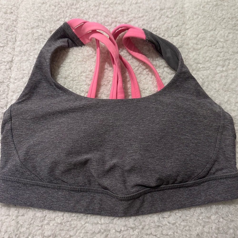 Lululemon Women's Energy Sports Bra